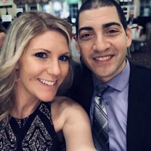 Meet your Posher, Leslie